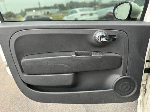 Used 2015 FIAT 500 Sport w/ Sport Appearance Group FWD image 18