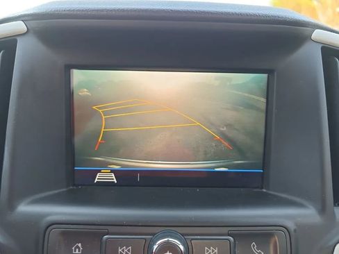 Used 2018 GMC Terrain SLE image 25