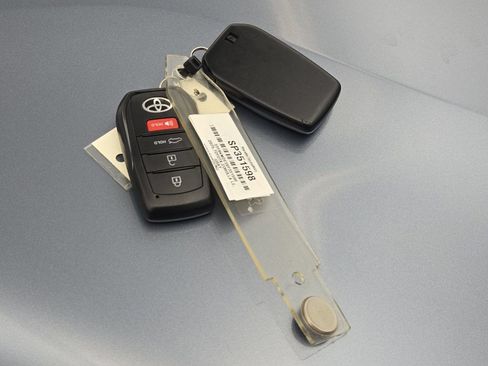 Certified 2025 Toyota Corolla LE w/ Convenience Package FWD image 32