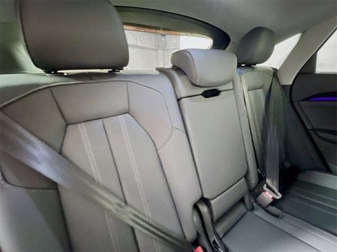 New 2025 Audi Q5 Premium Plus image 25