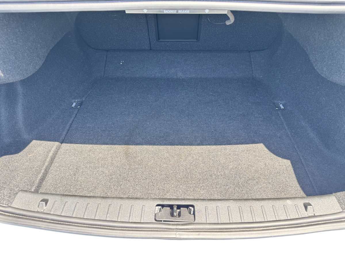 Used 2012 Volvo S60 T5 w/ Climate Pkg FWD image 25