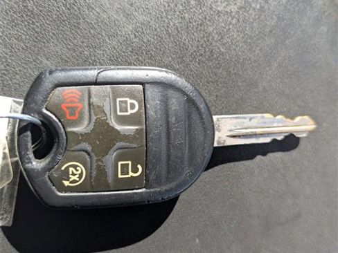 Used 2014 Ford F350 Platinum w/ FX4 Off-Road Package image 33