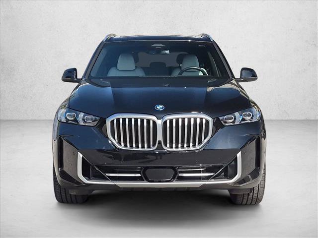 Certified 2026 BMW X5 xDrive50e AWD/4WD image 2