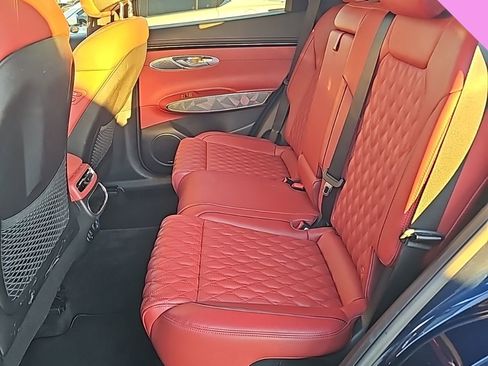 Used 2022 Genesis GV70 3.5T Sport w/ Sport Advanced Package image 12