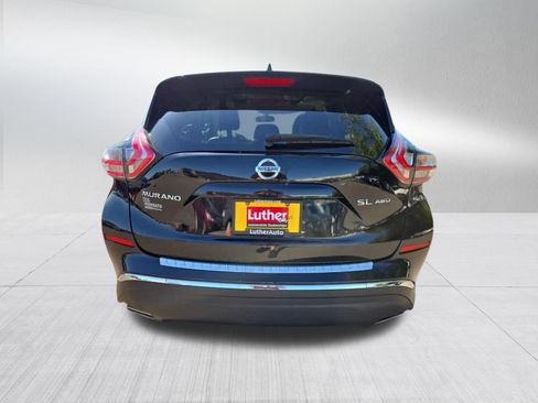 Used 2018 Nissan Murano SL w/ Moonroof Package AWD/4WD image 4
