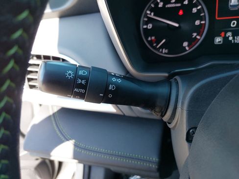 Used 2025 Subaru Outback Onyx Edition image 27