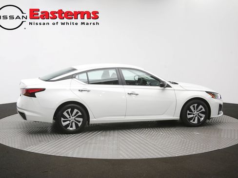 Used 2024 Nissan Altima 2.5 S FWD image 42