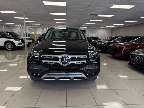 Used 2020 Mercedes-Benz GLS 450 4MATIC image 3