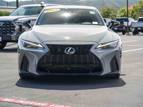 Used 2025 Lexus IS 350 F Sport RWD image 5