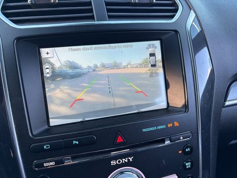Used 2018 Ford Explorer Sport w/ Equipment Group 401A image 20