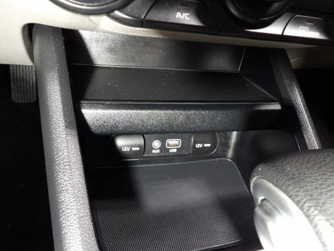Used 2021 Kia Forte LXS FWD image 13