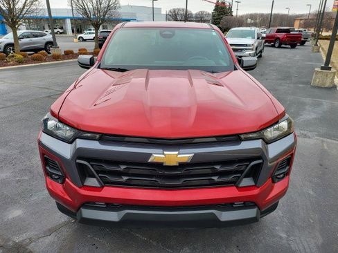 Used 2023 Chevrolet Colorado LT w/ LT Convenience Package III image 13