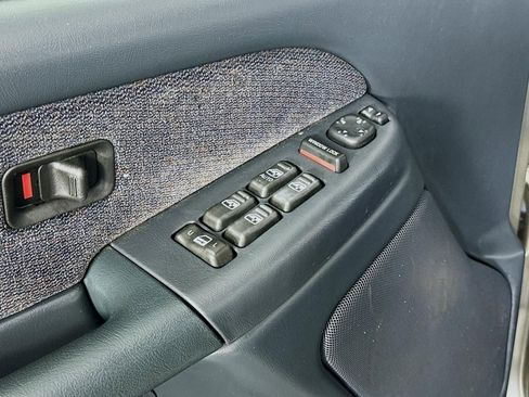 Used 2001 GMC Sierra 2500 SLE image 28