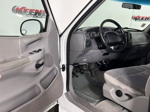 Used 1997 Ford F250 Lariat image 22