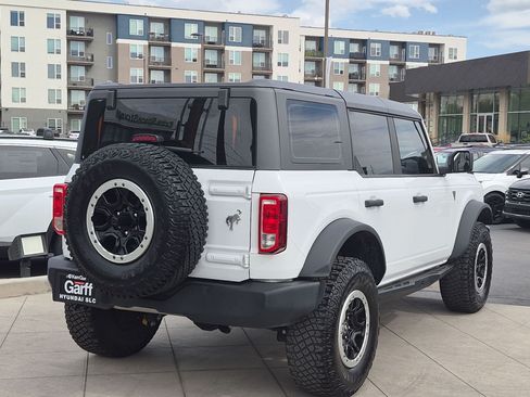Used 2023 Ford Bronco 4-Door w/ Sasquatch Package AWD/4WD image 3