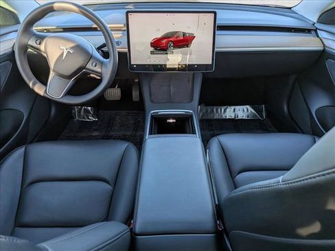 Used 2022 Tesla Model 3 image 16