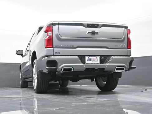 New 2026 Chevrolet Silverado 1500 High Country AWD/4WD image 44