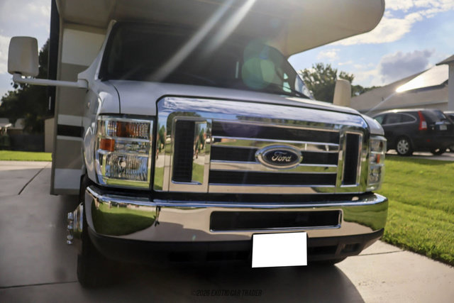 Used 2017 Ford E-450 and Econoline 450 Super Duty w/ Motorhome Prep Package RWD image 69