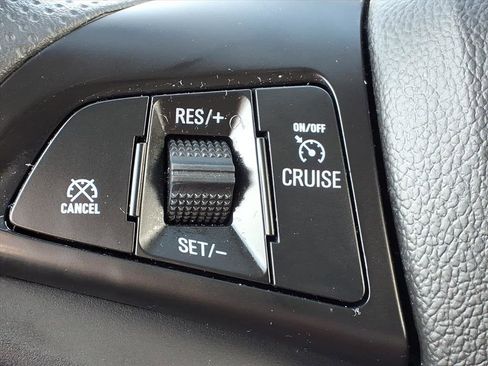 Certified 2022 Chevrolet Trax LS w/ Tint and Cruise Package image 15