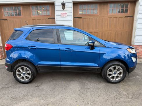 Used 2019 Ford EcoSport SE AWD/4WD image 2