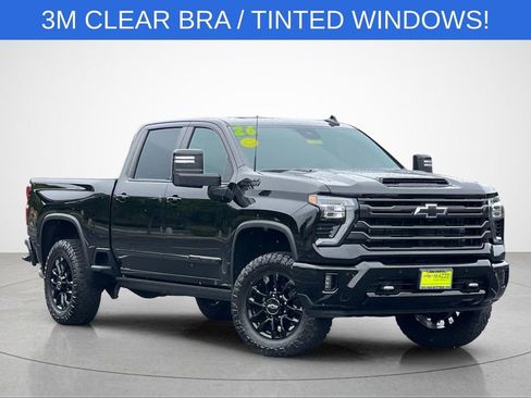 Used 2026 Chevrolet Silverado 2500 High Country w/ High Country Premium Package AWD/4WD image 2