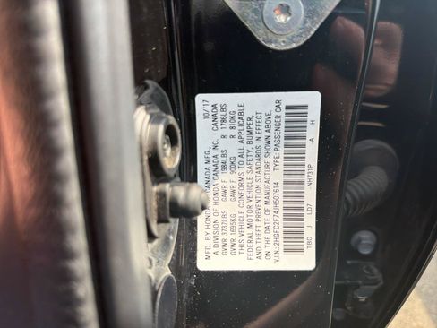 Used 2018 Honda Civic EX image 29
