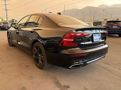 Used 2022 Volvo S60 T8 R-Design AWD/4WD image 8