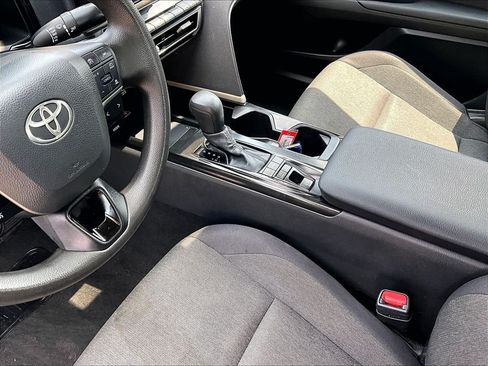 Used 2025 Toyota Camry LE FWD image 20