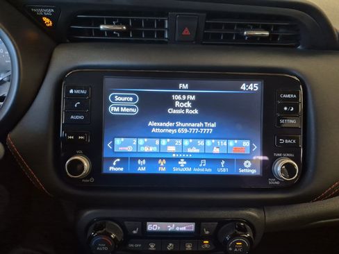 Used 2024 Nissan Kicks SR w/ SR Premium Package FWD image 32