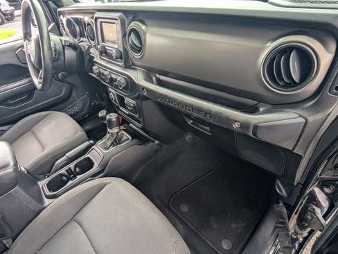 Used 2020 Jeep Wrangler Unlimited Sport image 16