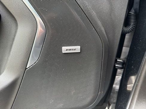 Used 2021 GMC Yukon SLT w/ SLT Luxury Plus Package image 24