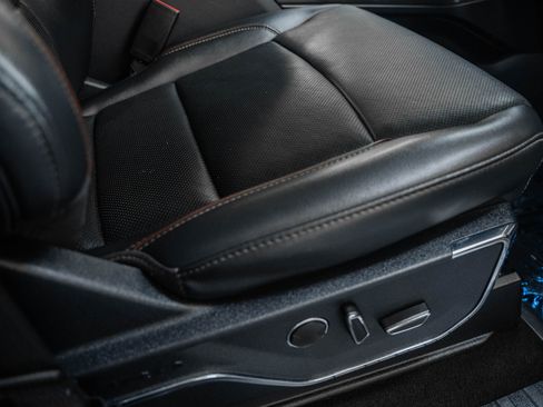 Used 2021 Ford F150 Lariat w/ Equipment Group 502A High image 42