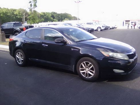 Used 2013 Kia Optima LX image 1