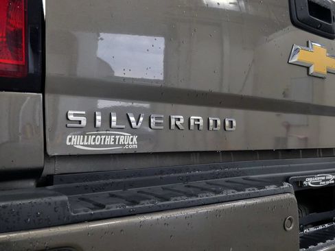 Used 2015 Chevrolet Silverado 2500 High Country w/ High Country Premium Package AWD/4WD image 9