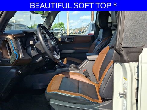 Used 2021 Ford Bronco Outer Banks AWD/4WD image 13