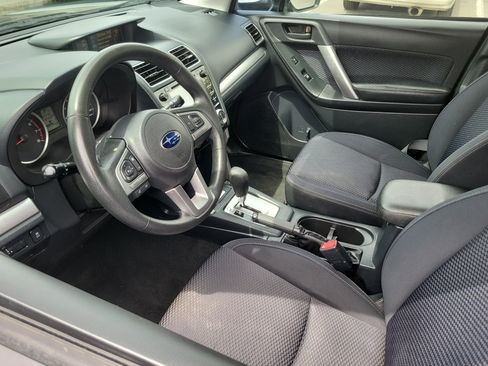 Used 2018 Subaru Forester 2.5i Premium w/ All-Weather Package AWD/4WD image 7