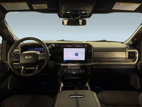 Used 2025 Ford F250 Platinum w/ FX4 Off-Road Package AWD/4WD image 14