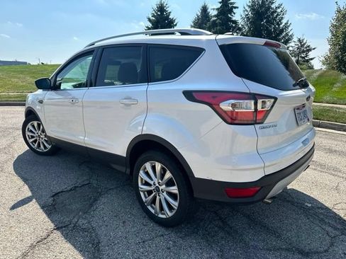 Used 2017 Ford Escape Titanium FWD image 3