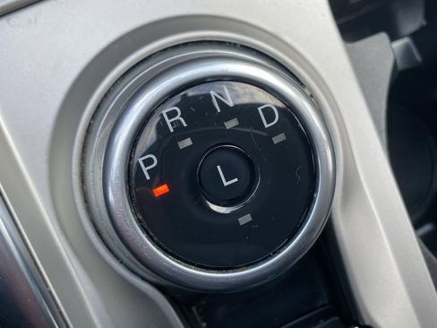 Used 2022 Ford Explorer XLT w/ Equipment Group 202A image 34