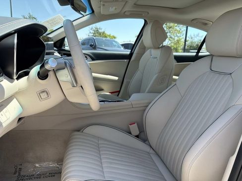Used 2026 Genesis G70 2.5T Prestige RWD image 17