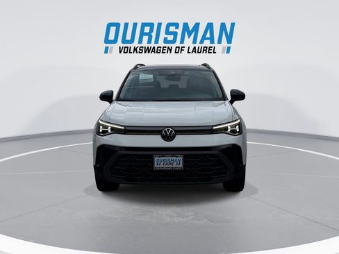 New 2026 Volkswagen Taos SE AWD/4WD image 3