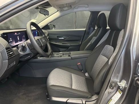 New 2026 Nissan Sentra SV FWD image 20