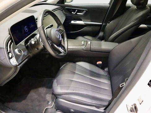 Used 2025 Mercedes-Benz E 350 Sedan w/ Winter Package image 22