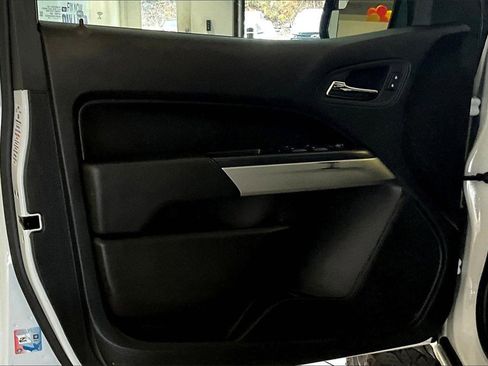 Certified 2022 Chevrolet Colorado ZR2 w/ Colorado ZR2 Bison Edition image 18