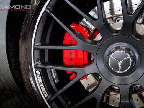 Used 2017 Mercedes-Benz AMG GT S image 33