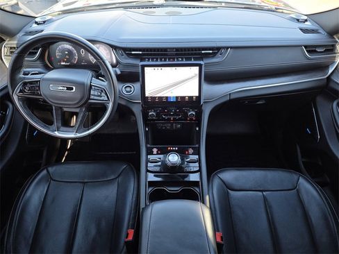 Used 2021 Jeep Grand Cherokee L Overland image 10