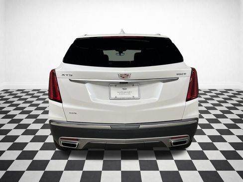 Certified 2026 Cadillac XT5 Premium Luxury w/ LPO, Floor Liner Package image 7