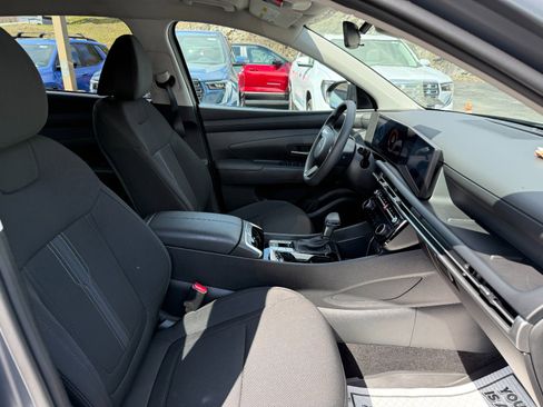 Used 2025 Hyundai Tucson SEL image 21