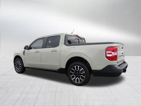 Used 2024 Ford Maverick Lariat image 6