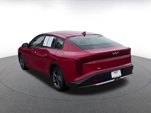 Used 2025 Kia K4 LXS image 11